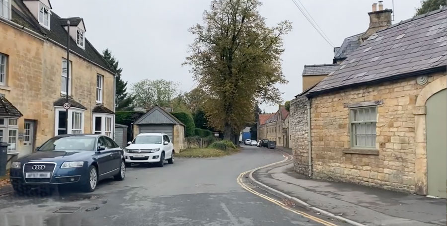 Chursh Street Moreton in Marsh